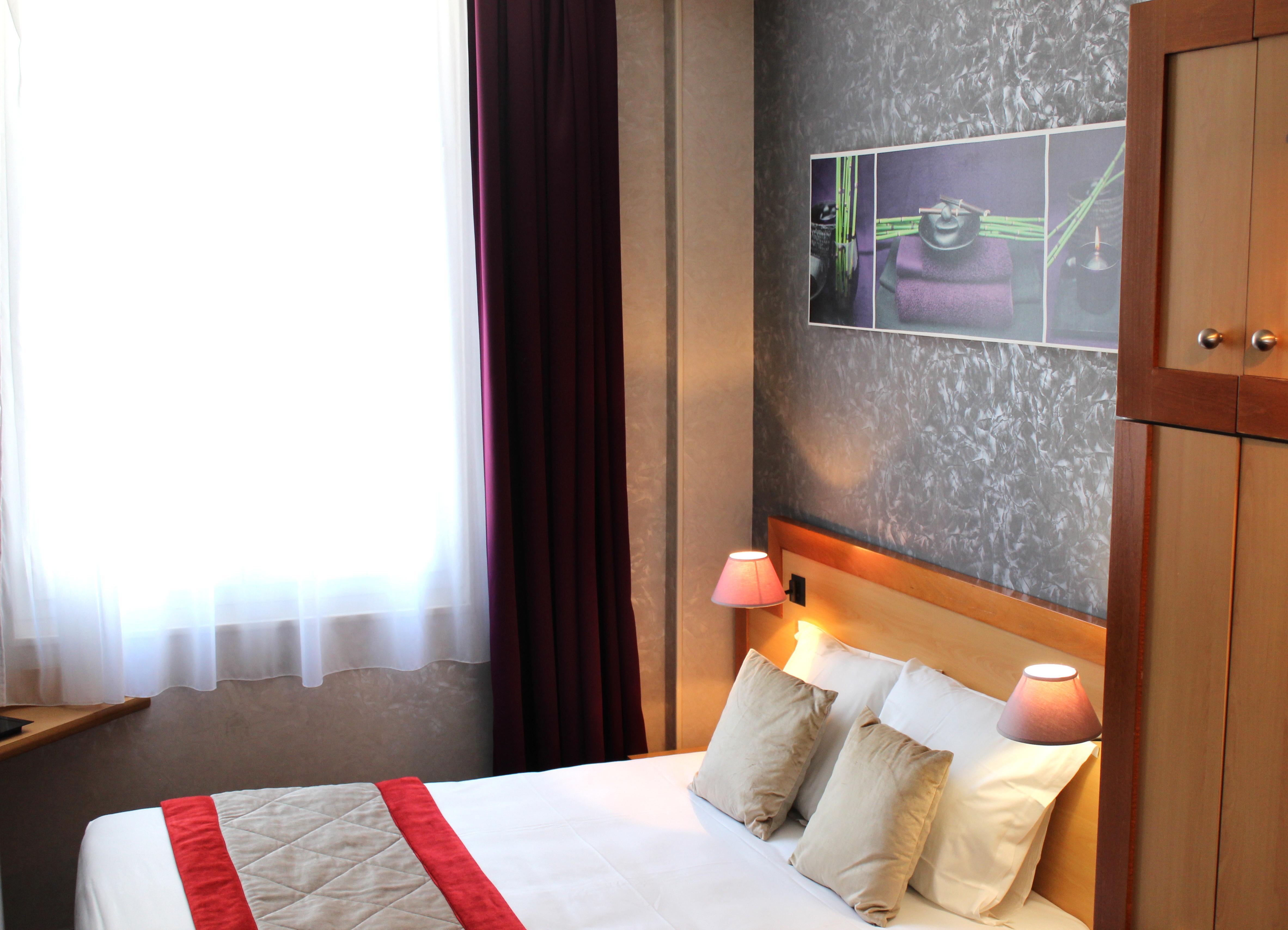 Hotel Du Chemin Vert Париж Екстериор снимка