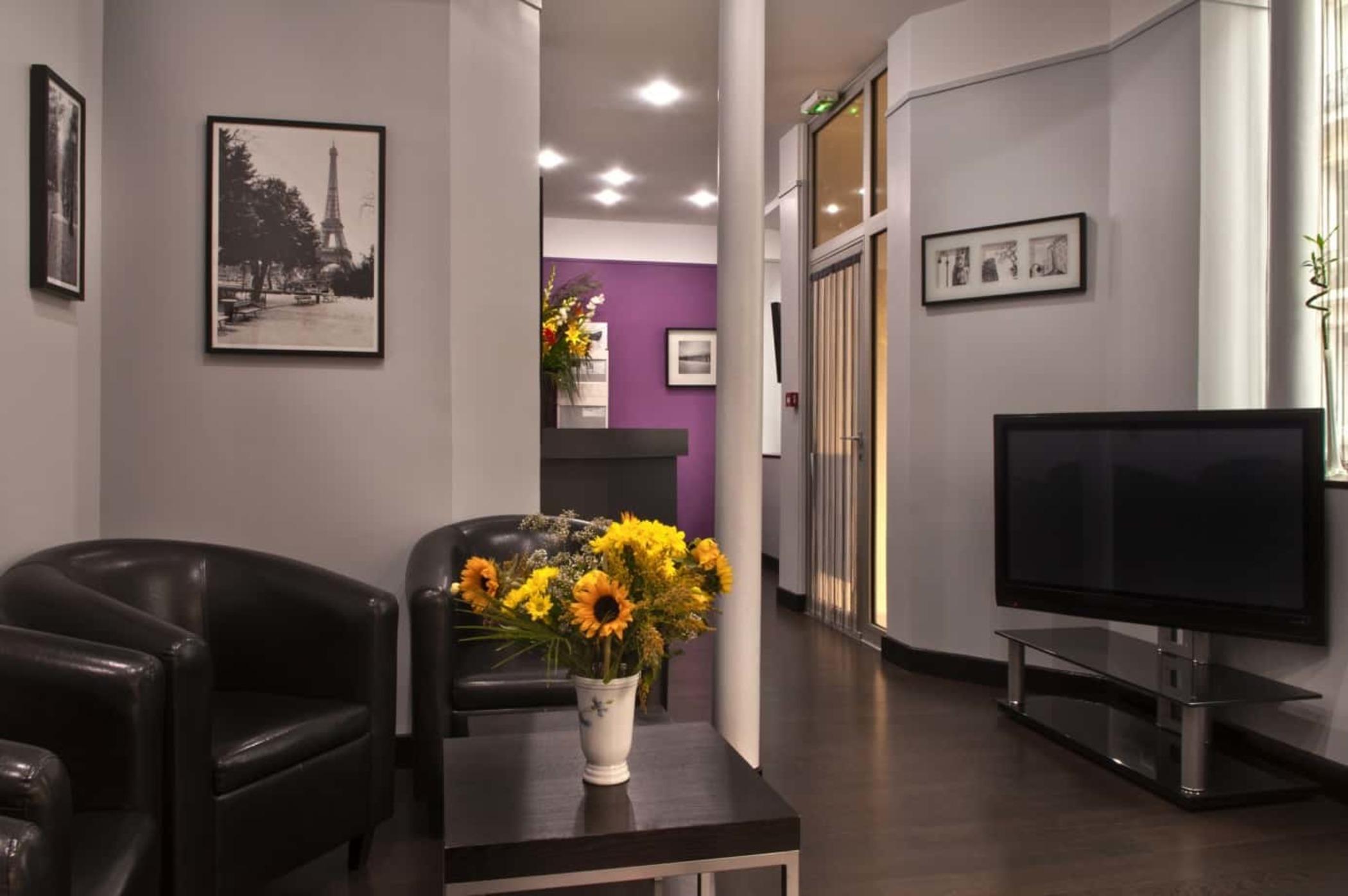 Hotel Du Chemin Vert Париж Екстериор снимка