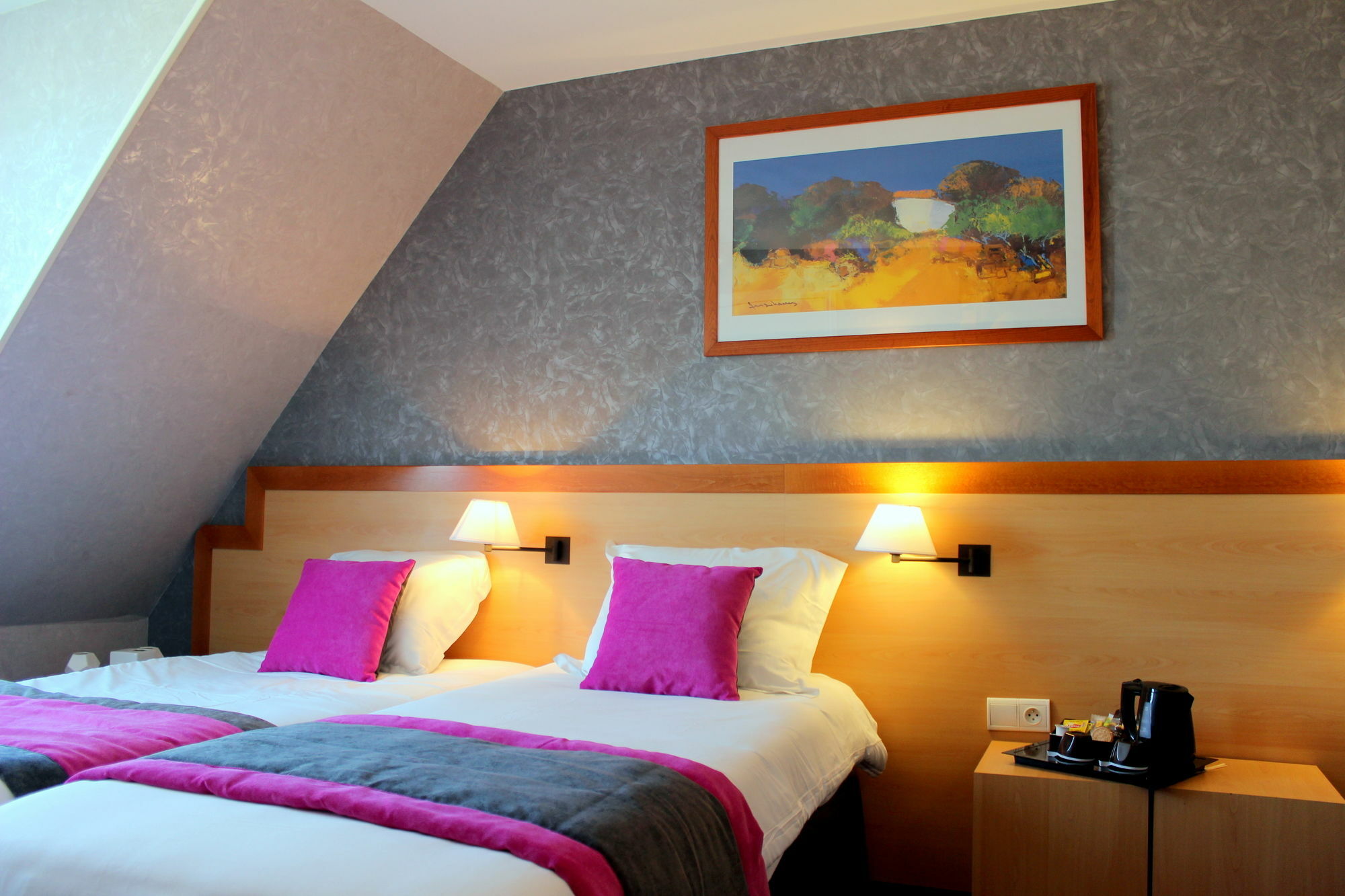 Hotel Du Chemin Vert Париж Екстериор снимка